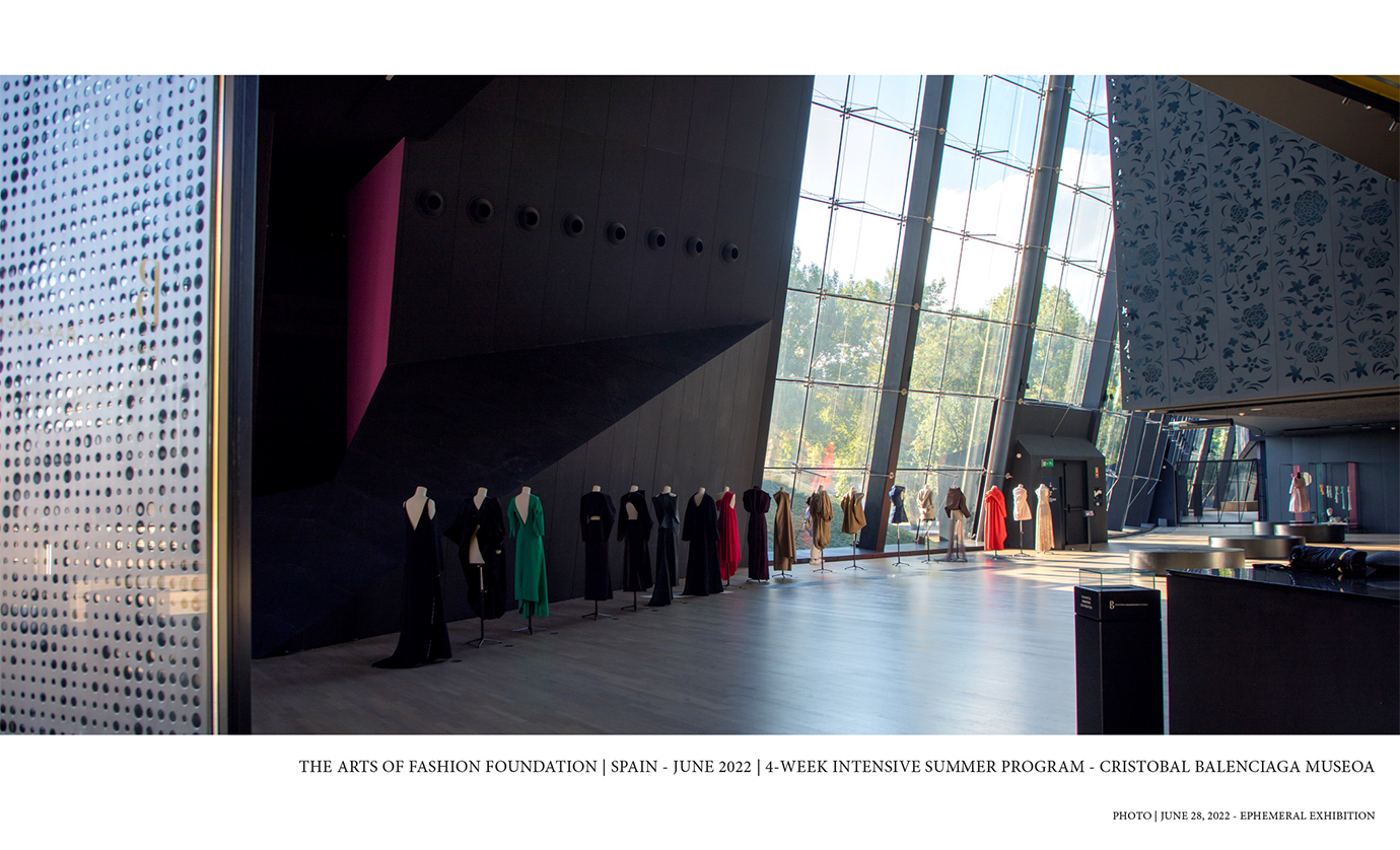 Balenciaga. Shaping Fashion – Art & Fashion Newsletter